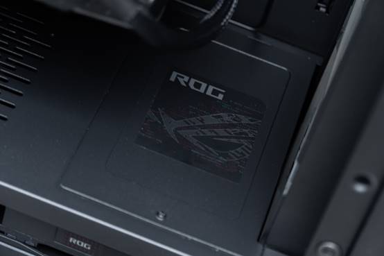 rogstrix雷鹰850g测评,rogstrix雷鹰550w