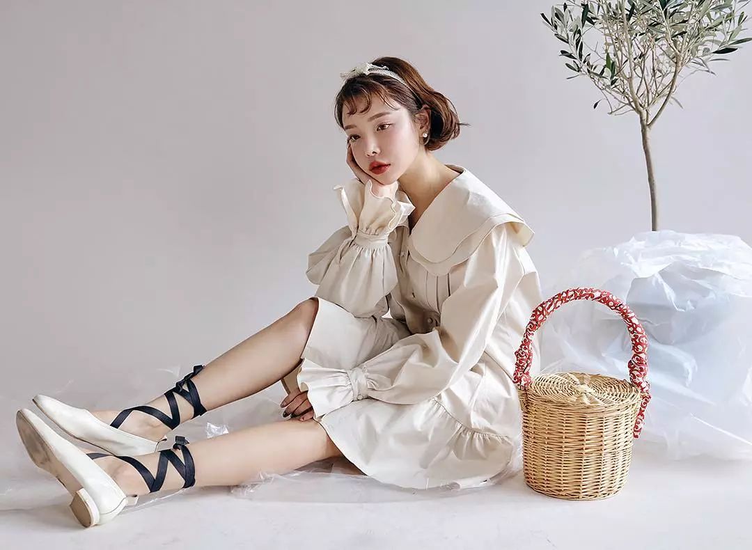 减龄蝴蝶结搭配,蝴蝶结怎么穿才好看慢动作