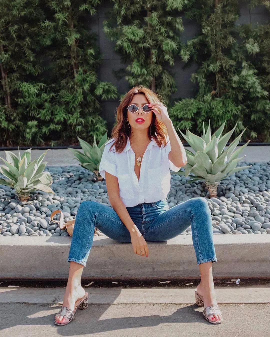 夏季时尚御姐凉鞋穿搭,气质牛皮凉鞋怎么搭配裤子