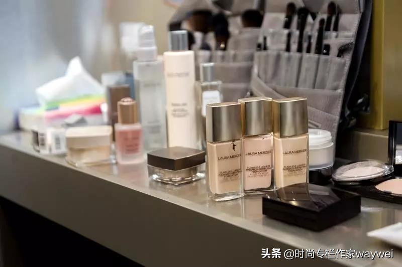 lauramercier粉底,lauramercier哑光粉底液