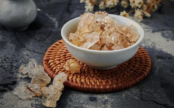 如何挑选燕窝什么样的燕窝最好,什么样的燕窝是好燕窝