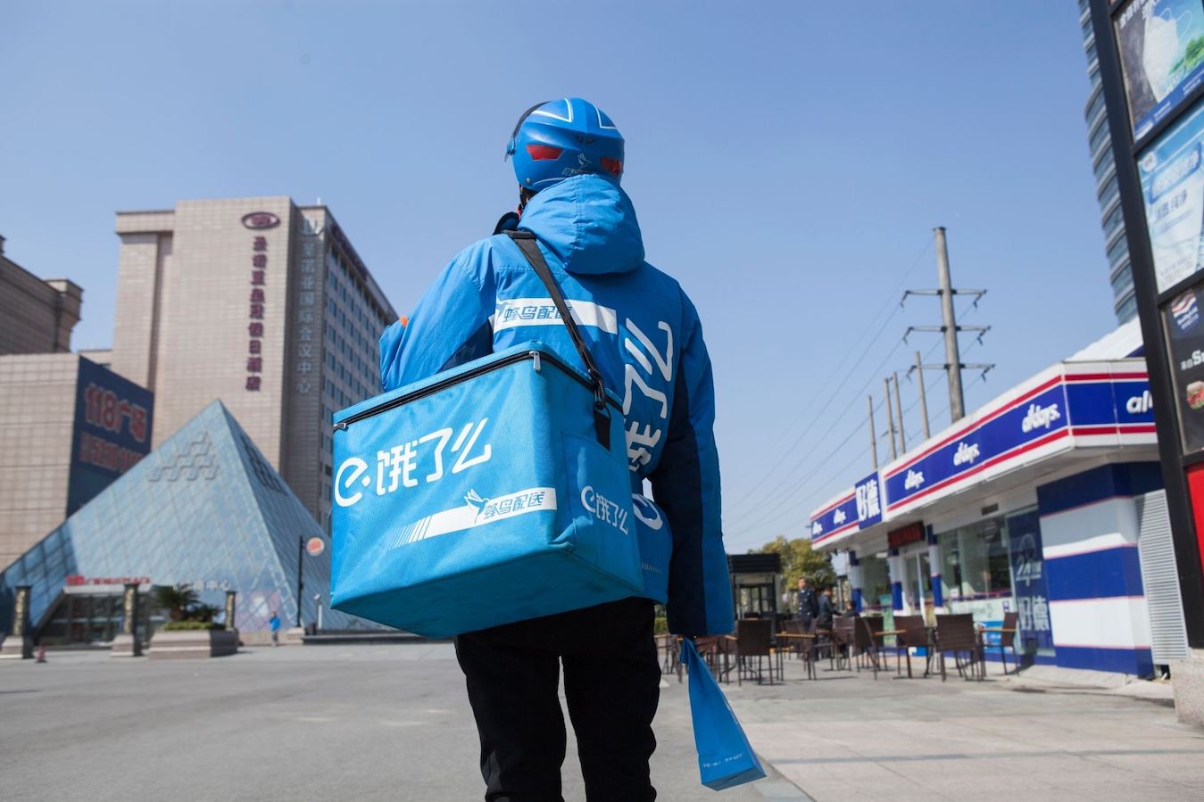 外卖小平台如何与饿了么抗衡,饿了么外卖商家怎么屏蔽竞争对手