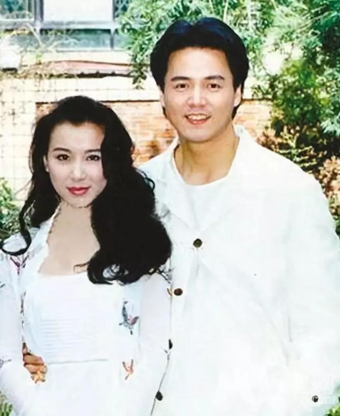 林瑞阳参加世界微商大会,林瑞阳的微商团队