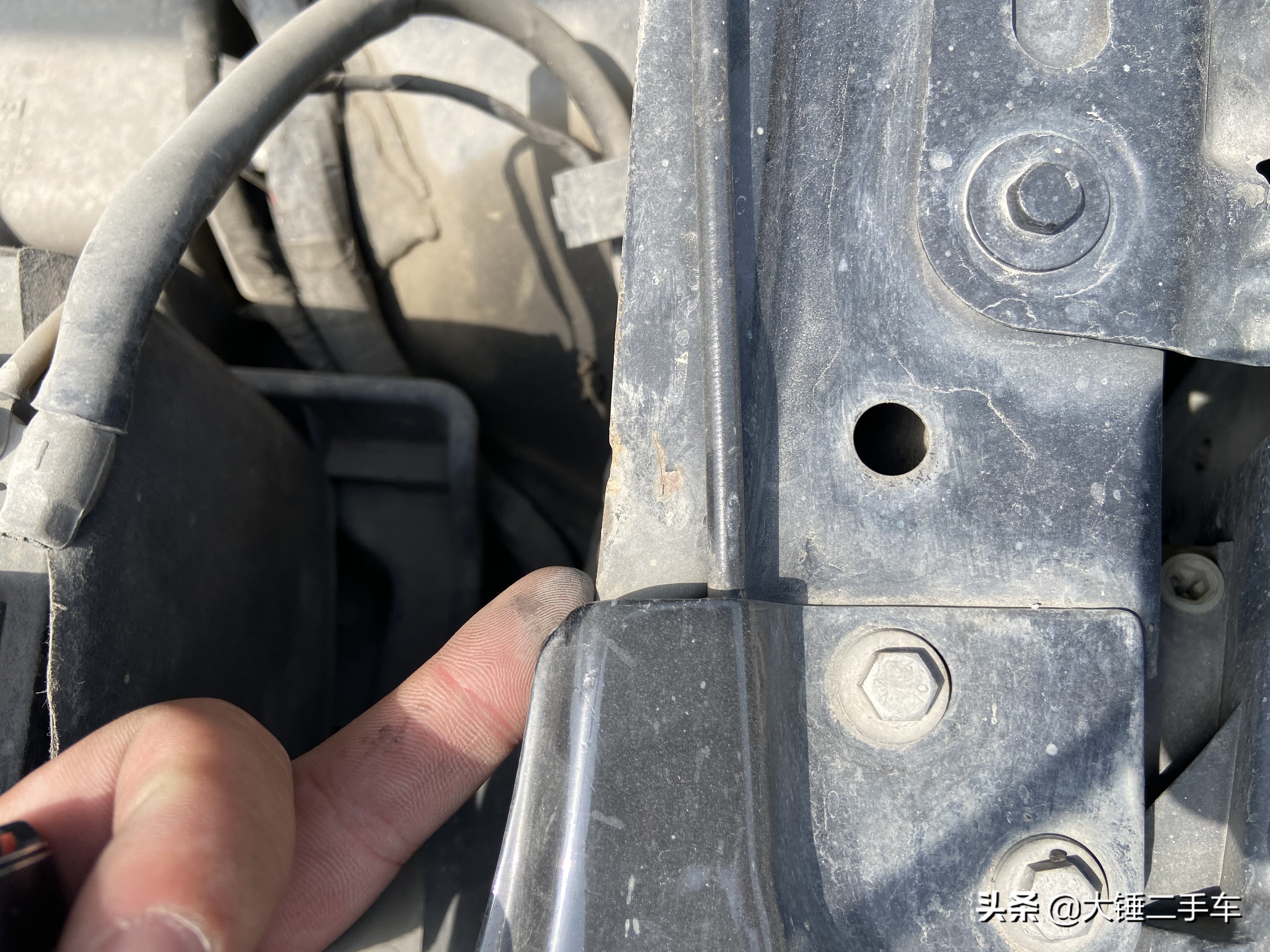 车贩子也吃亏买到事故车怎么办,一招教会你如何避免买到事故车