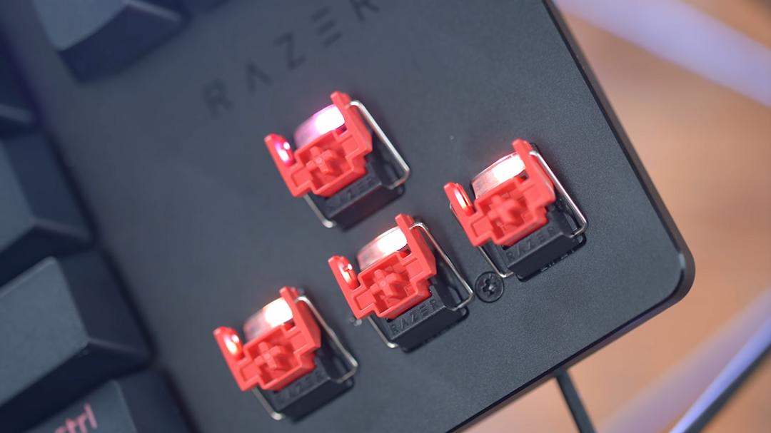 雷蛇键盘轴怎么选择,雷蛇机械键盘换轴