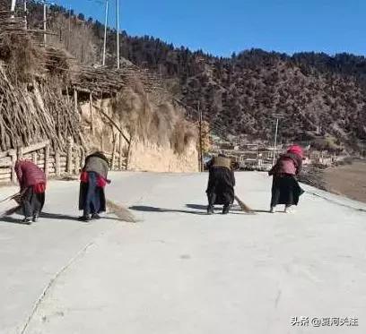 党员冲在疫情防控一线,疫情面前党员干部坚守一线