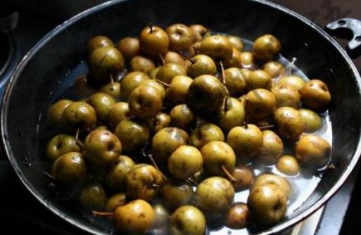 大山深处发现一种野生果实,农村有一种野生果叫灯笼果