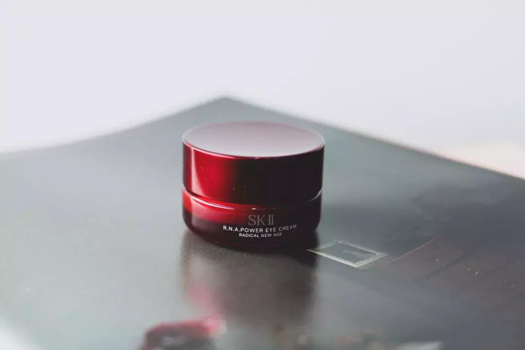 值得入手的大牌眼霜使用指南,平价好用的眼霜你居然还不知道