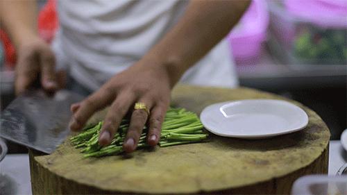 鄱阳湖腊肉炒藜蒿,炒腊肉的野菜大全