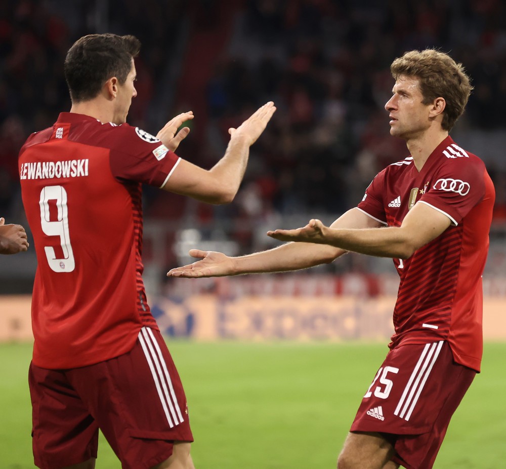 欧冠史上10大逆转,欧冠拜仁7比0血洗巴萨全场