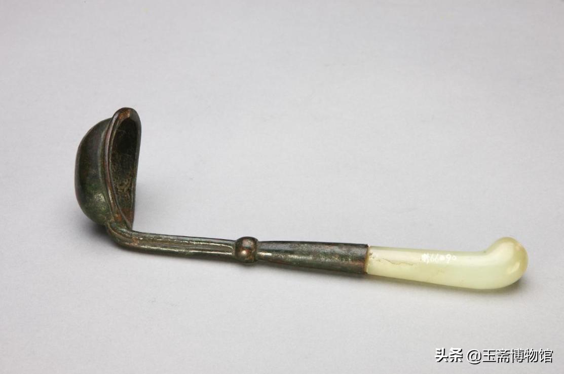 小小的汤勺，可以换一套房，最高拍卖价竟然高达207万