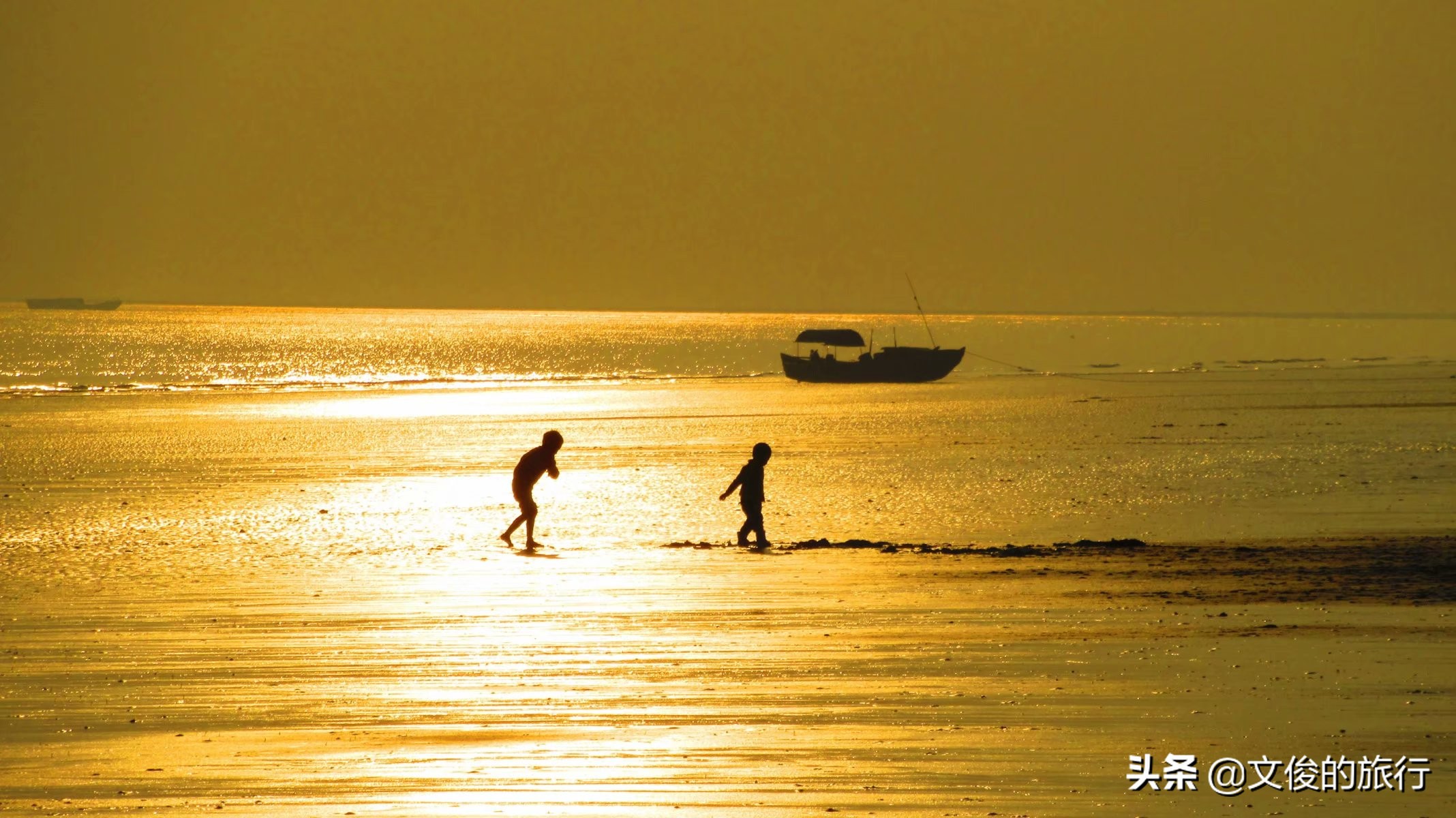 从防城港到东兴金滩需要多久时间,去防城港的簕山古渔村