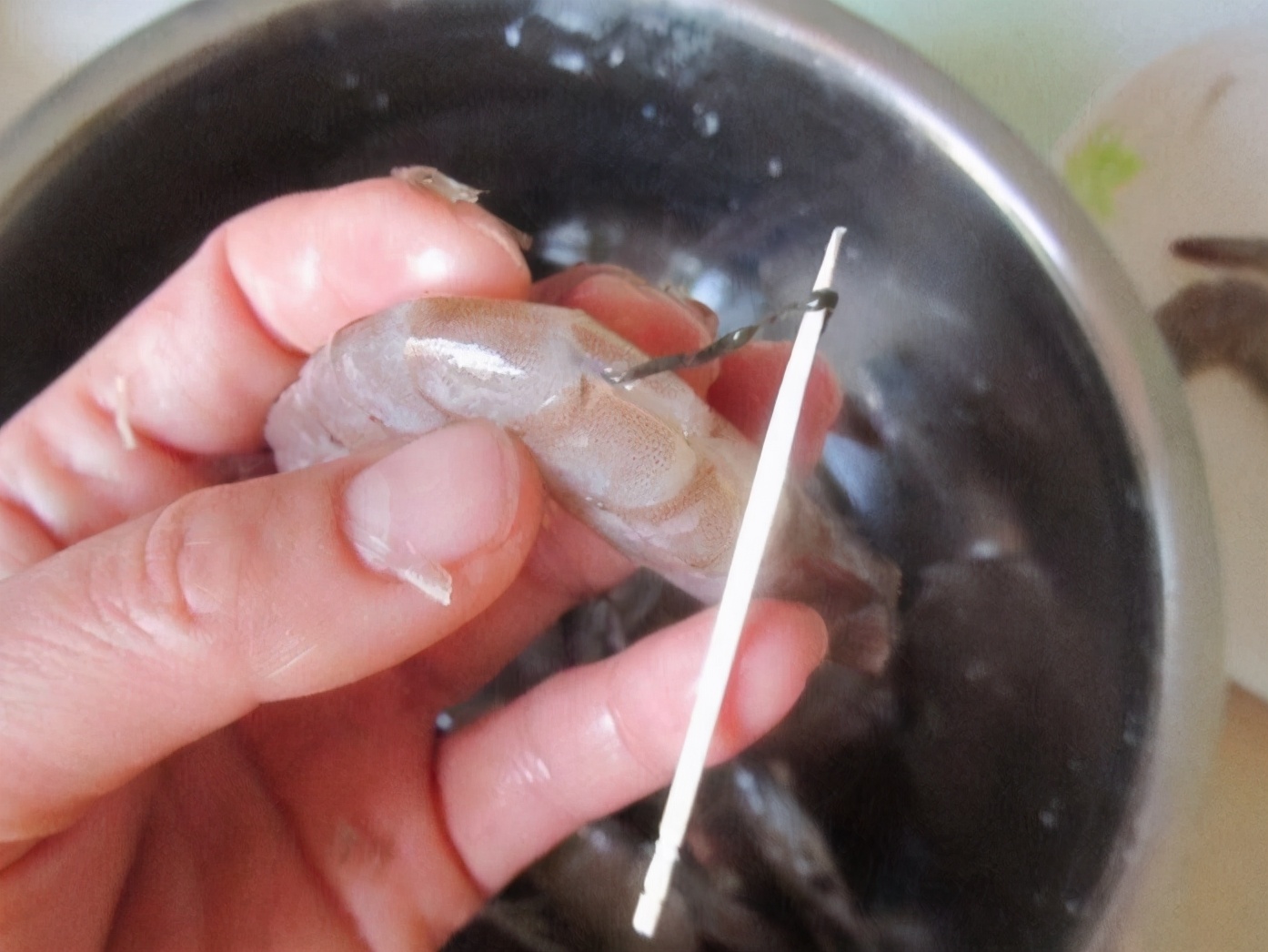 吃虾虾头不能去掉吗,为什么吃虾不能吃虾头