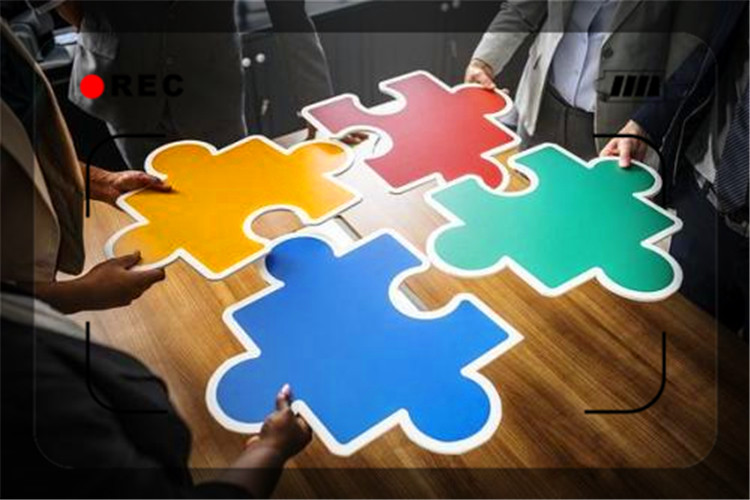 没学历没人脉的人该如何创业,没技术没人脉没资金怎么创业