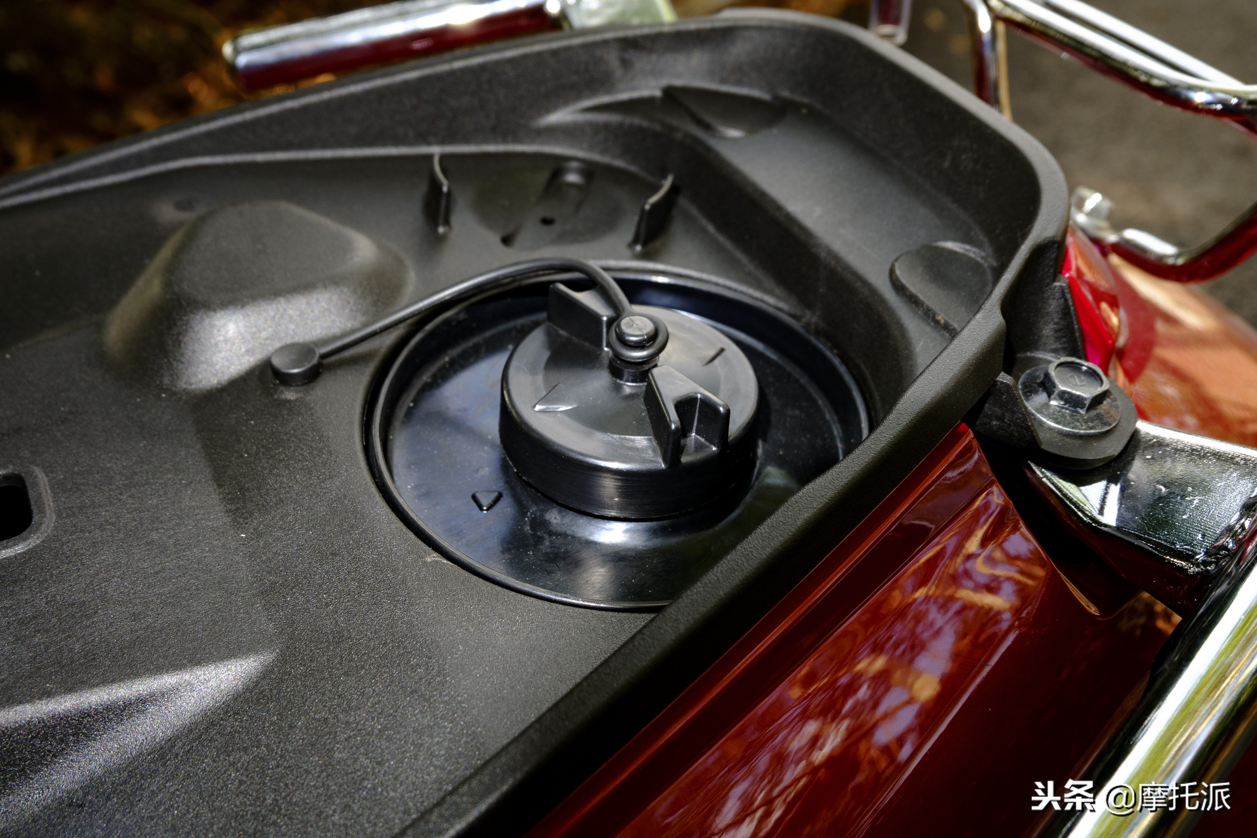 五羊本田御鲨125优点和缺点,2019年五羊本田喜鲨125价格