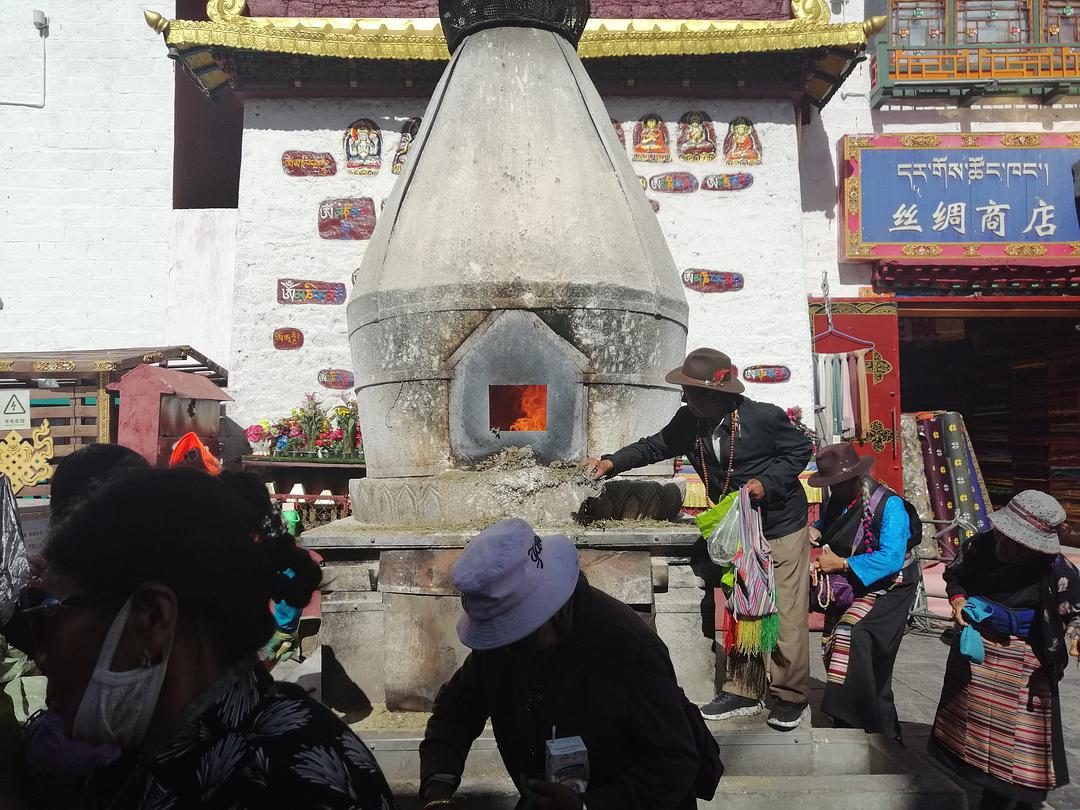 煨桑祈福词句大全,煨桑祈福藏语句子图片