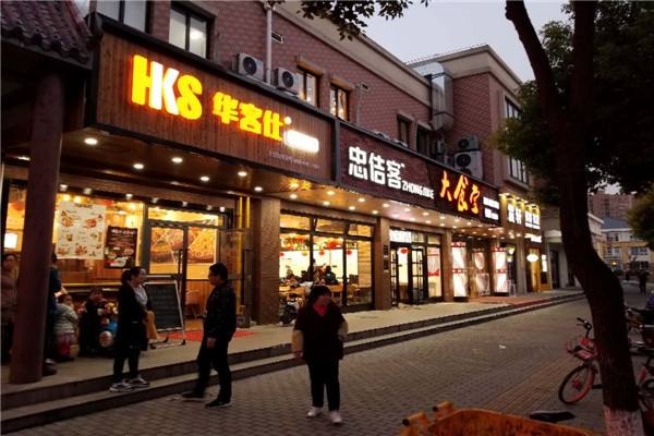 商铺卖不掉租不出最后结局,租不出去卖不掉的商铺