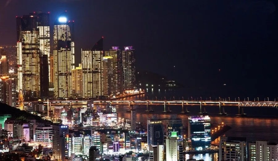 彭于晏过海关完整视频,彭于晏过海关被罚