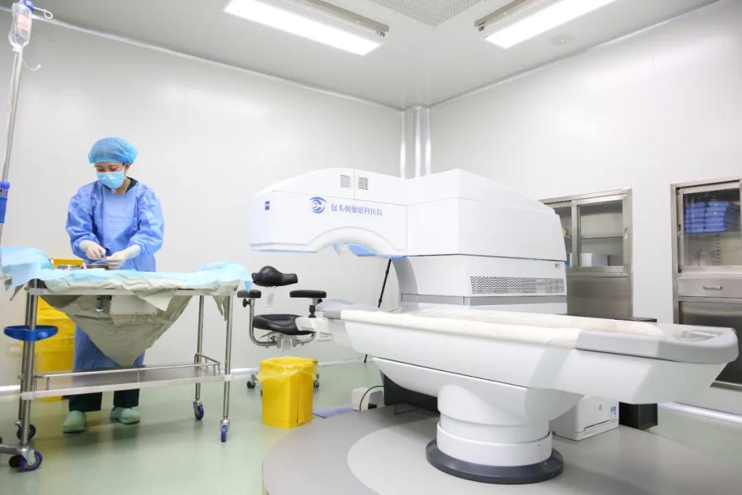 包头朝聚眼科飞秒手术,朝聚眼科医院公益直播