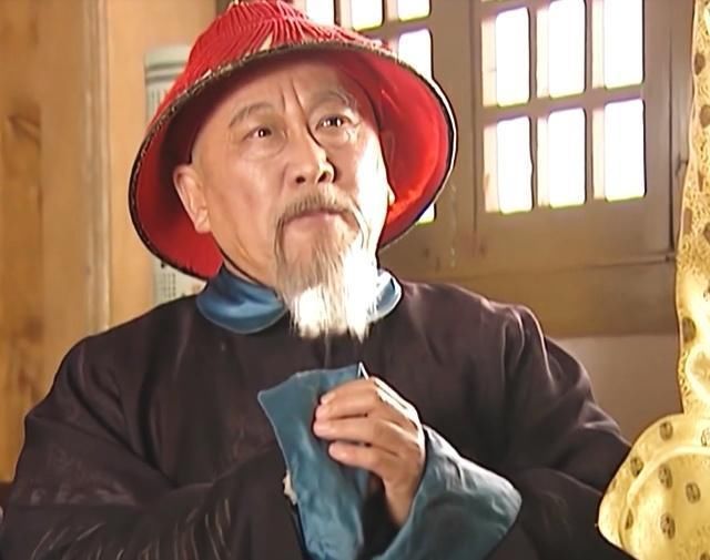 胤礽：37年皇储，12年囚徒，清朝太子的悲剧，康熙雍正谁来负责？