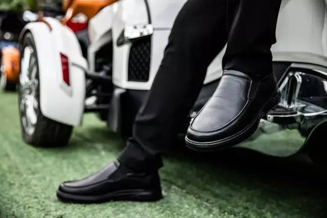 好穿又好看的休闲皮鞋,既休闲又舒服的皮鞋