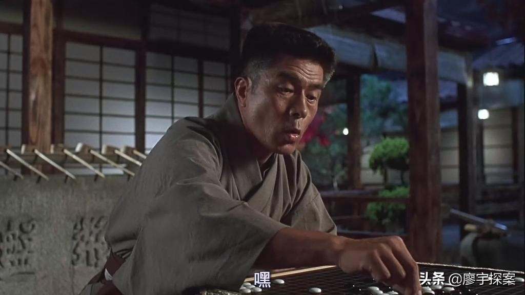 想不到他俩曾是夫妻,一位日籍香港女打星,一位靠演“浩南”翻身