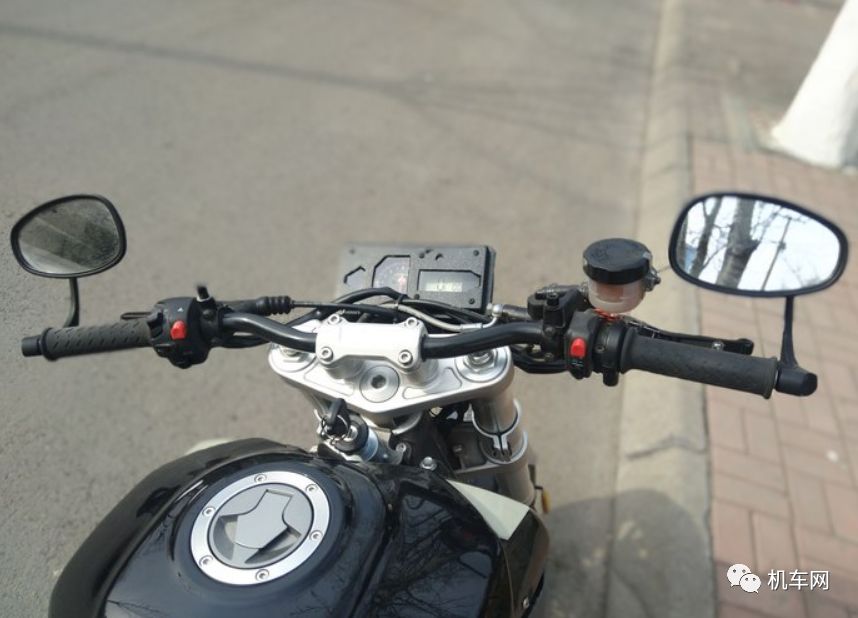 最欢乐的玩车，不断折腾，玩出自己的范儿~