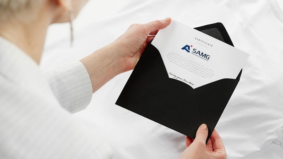 logo是眼镜的牌子衣服,logo是品牌还是牌子