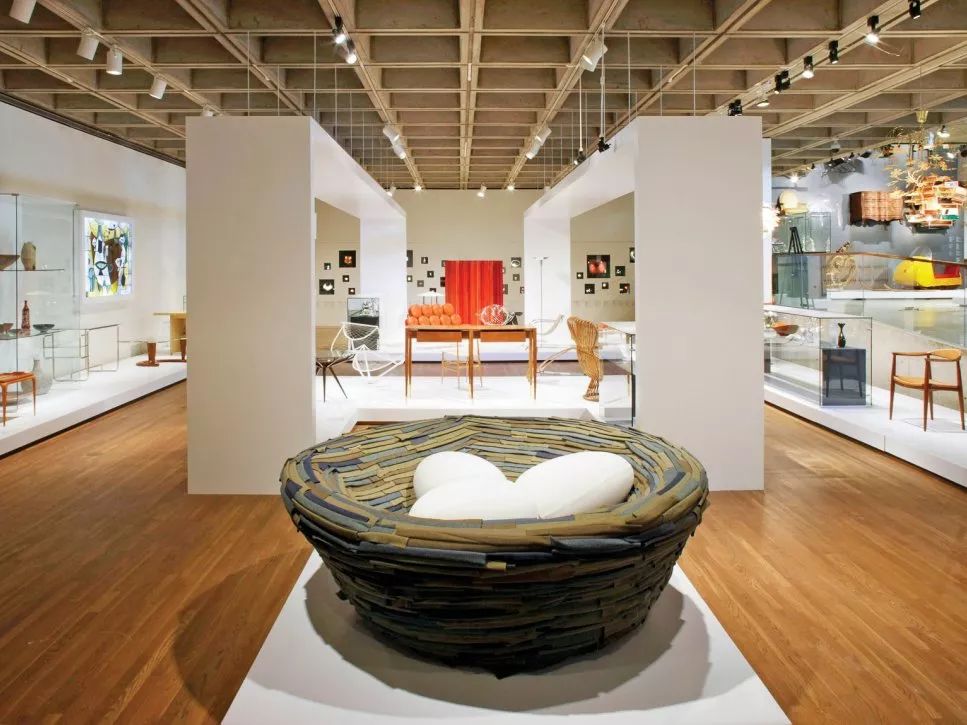 这场Dior杭州时装展，让我梦回2年前的加拿大