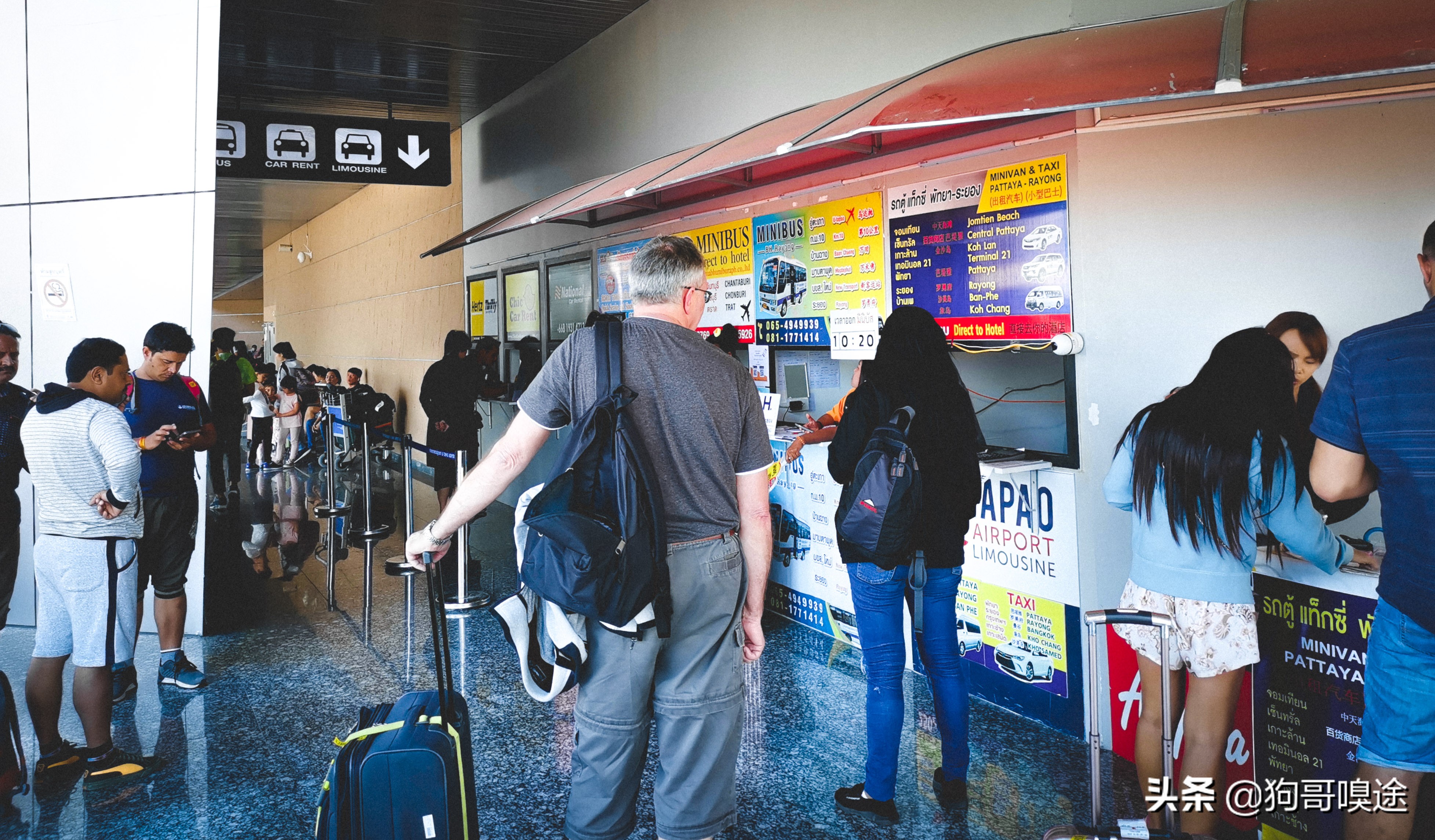 芭提雅灯红酒绿夜生活,夜晚的芭提雅真的是灯红酒绿