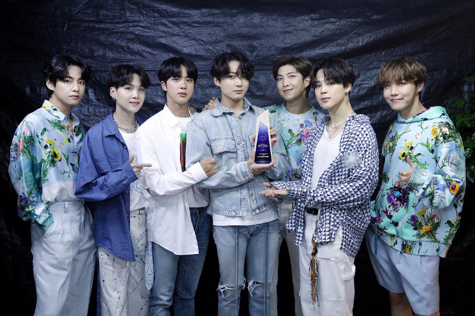 虎牙回应与斗鱼合并案,企鹅电竞斗鱼合并