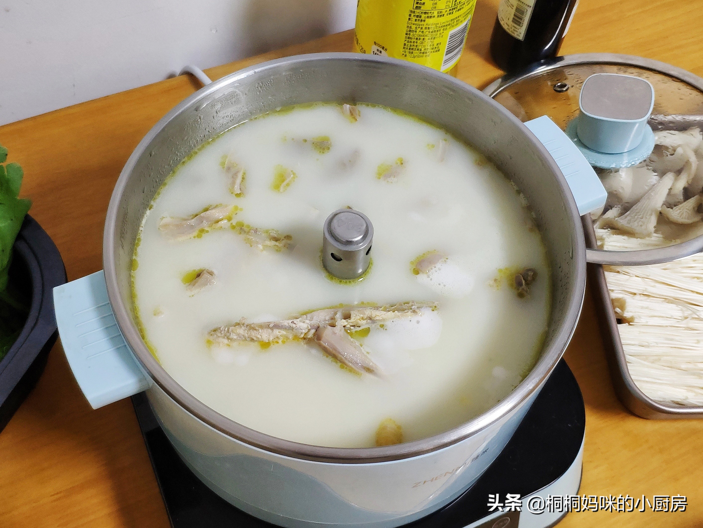 火锅成品浓汤怎么做,怎样做火锅底料汤才好喝