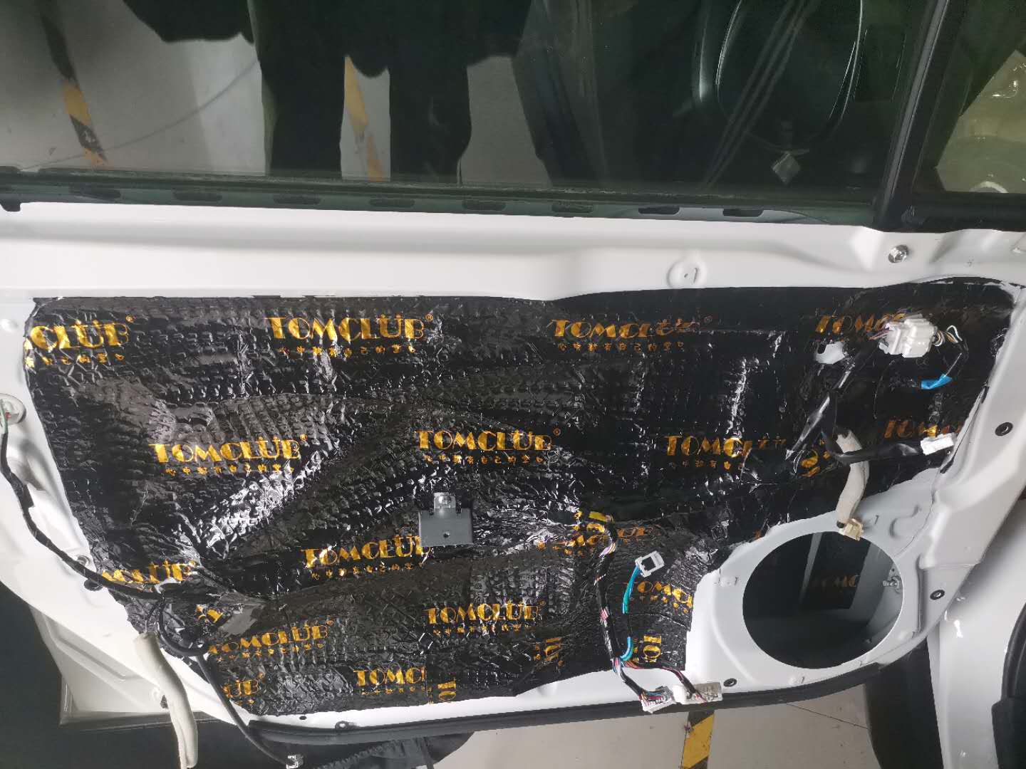 南宁斯巴鲁森林人汽车丹拿音响,斯巴鲁森林人音响改装惠威