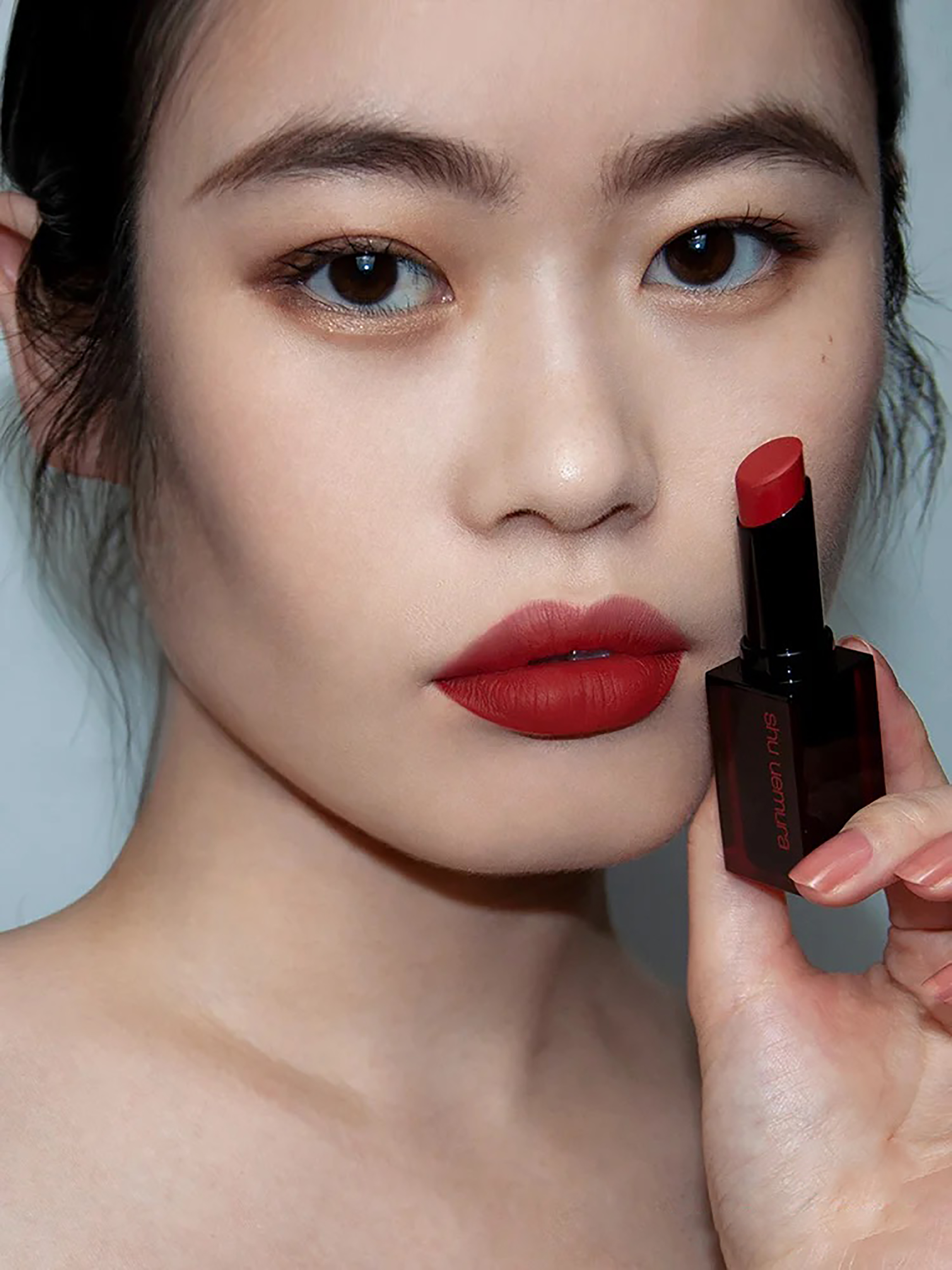 显色高贵的哑光大牌色号,适合日常的大牌经典色号