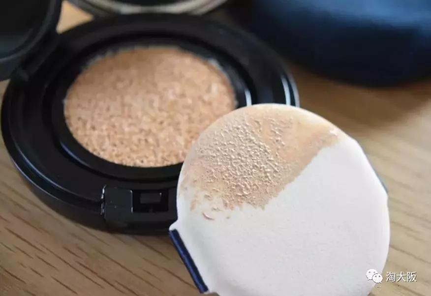 美妆界的cp组合,cpb光缎粉霜和cpb长管隔离