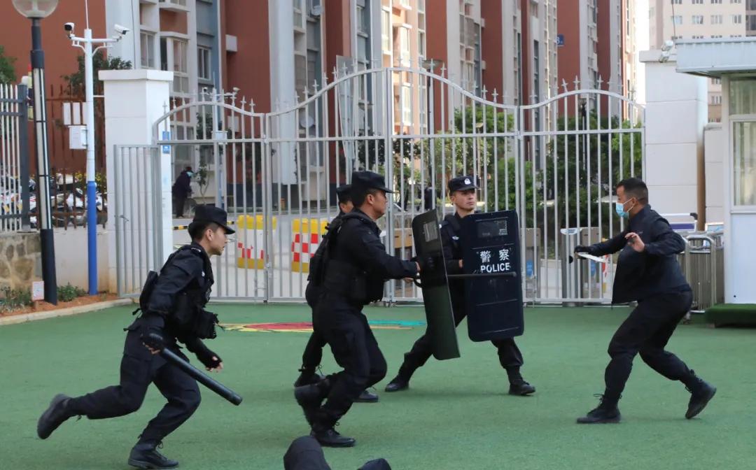 暴徒来了怎么办动画视频,歹徒来幼儿园怎么能预防