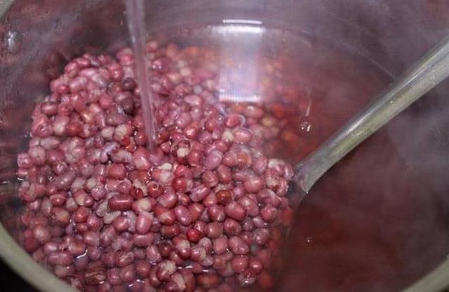 煮红豆直接放糖,煮红豆要不要盖锅盖