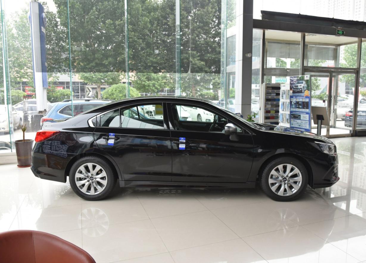 斯巴鲁2.5t力狮水平对置,2.5l力狮