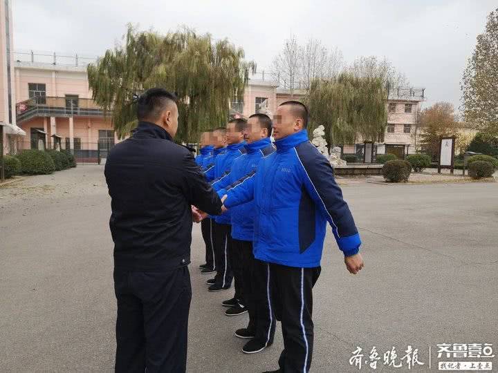 失散26年的亲兄弟,失散26年双胞胎兄弟后续