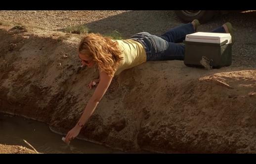 选美皇后穷困潦倒，竟靠着起诉280亿的大公司，一举成为百万富翁