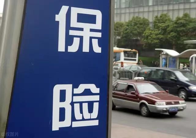 购买二手车需要出哪些费用,购买二手车需要哪些费用和流程