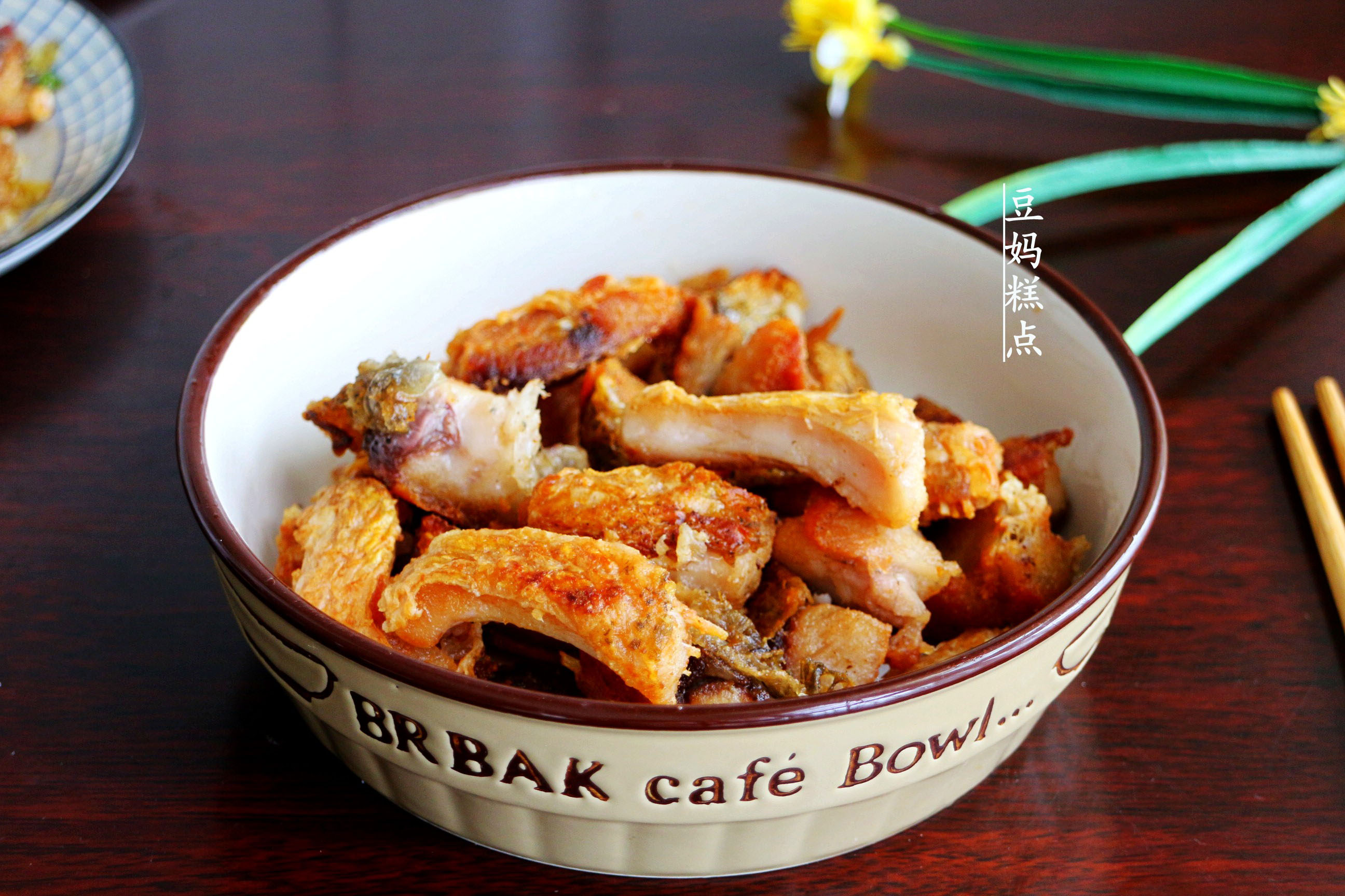 煎鱼块，用对方法！只加盐就很好吃，焦香入味，孩子特别喜欢