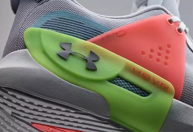 安德玛最新训练鞋,安德玛库里训练鞋