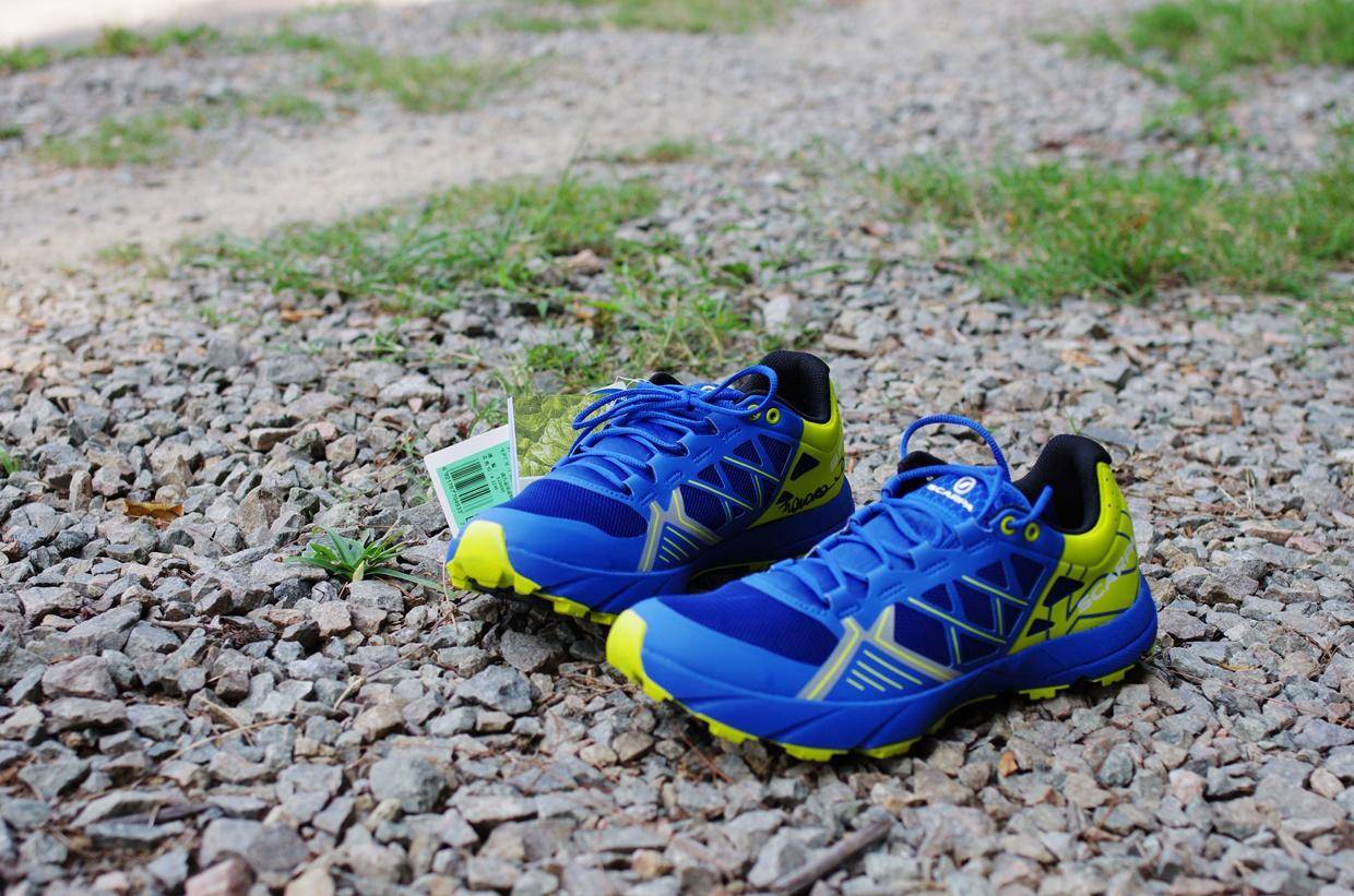 支撑稳定型的跑鞋推荐,反馈感强的实战鞋