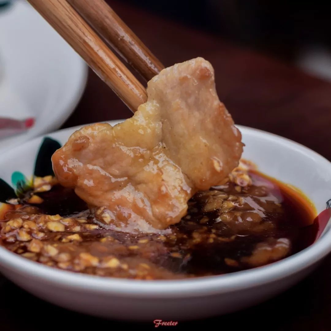 瓦片烤肉是哪里的,正宗瓦片烤肉