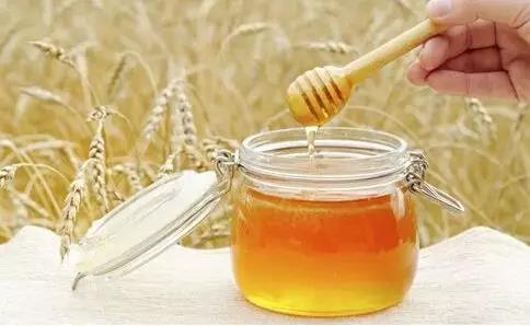 不打针不吃药贴一贴就好,不打针不吃药病就能治好