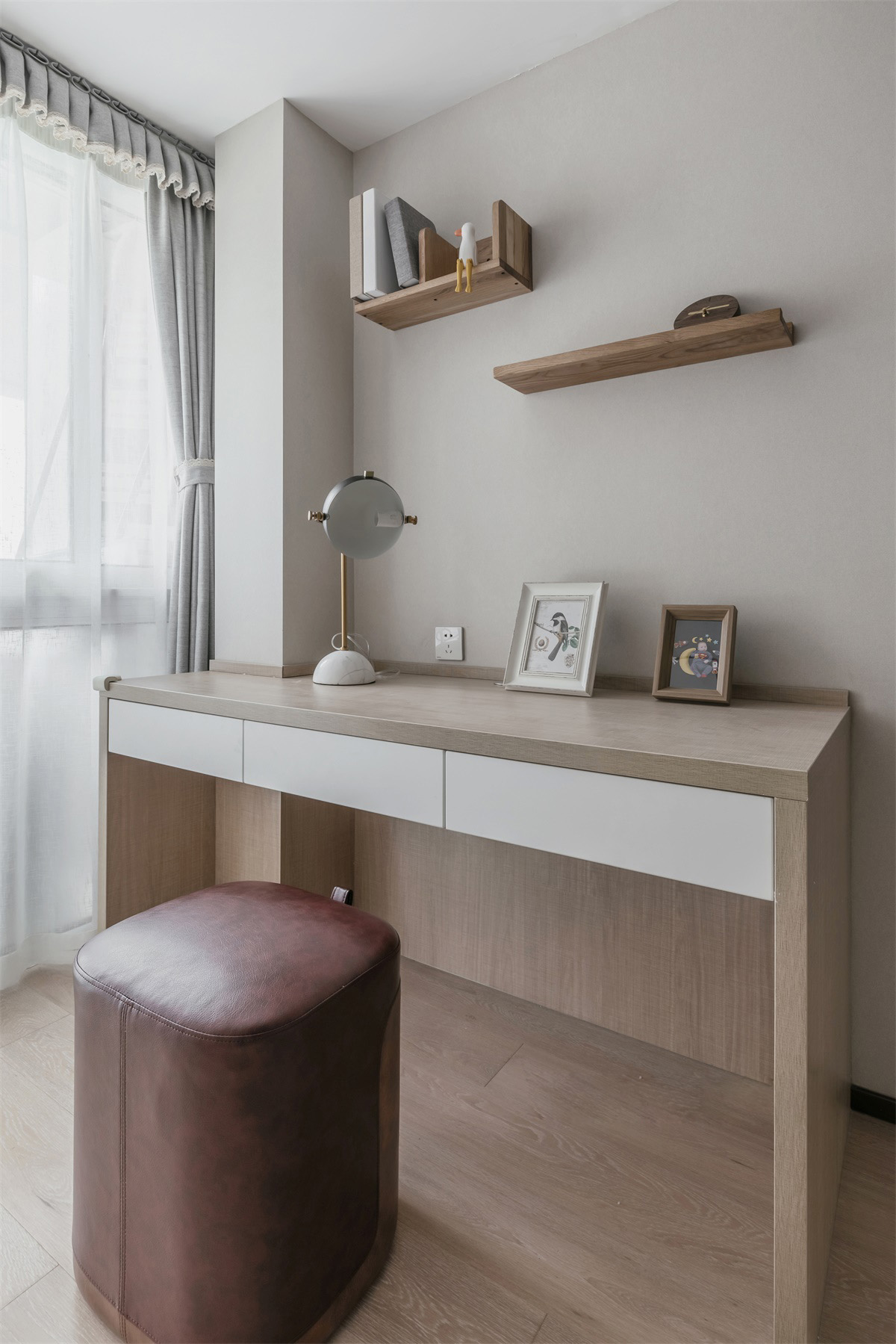 小户型大储物空间两室一厅设计图,90平小户型精装房收纳设计