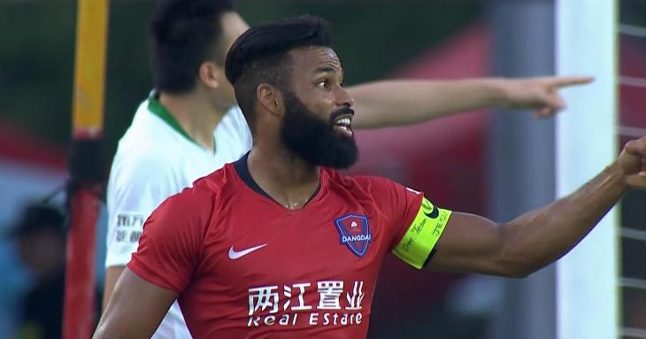 有人驻守边疆有人负重前行,有人坚守有人离开