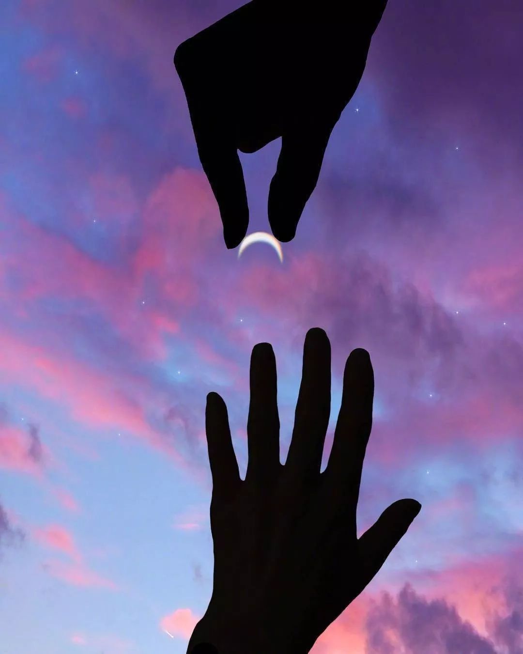 从没见过！在街上拍到了老爷爷头上喷白雾！原因......其实很好玩