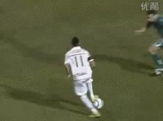 足坛十大凶狠犯规集锦,足坛十大恶意犯规集锦